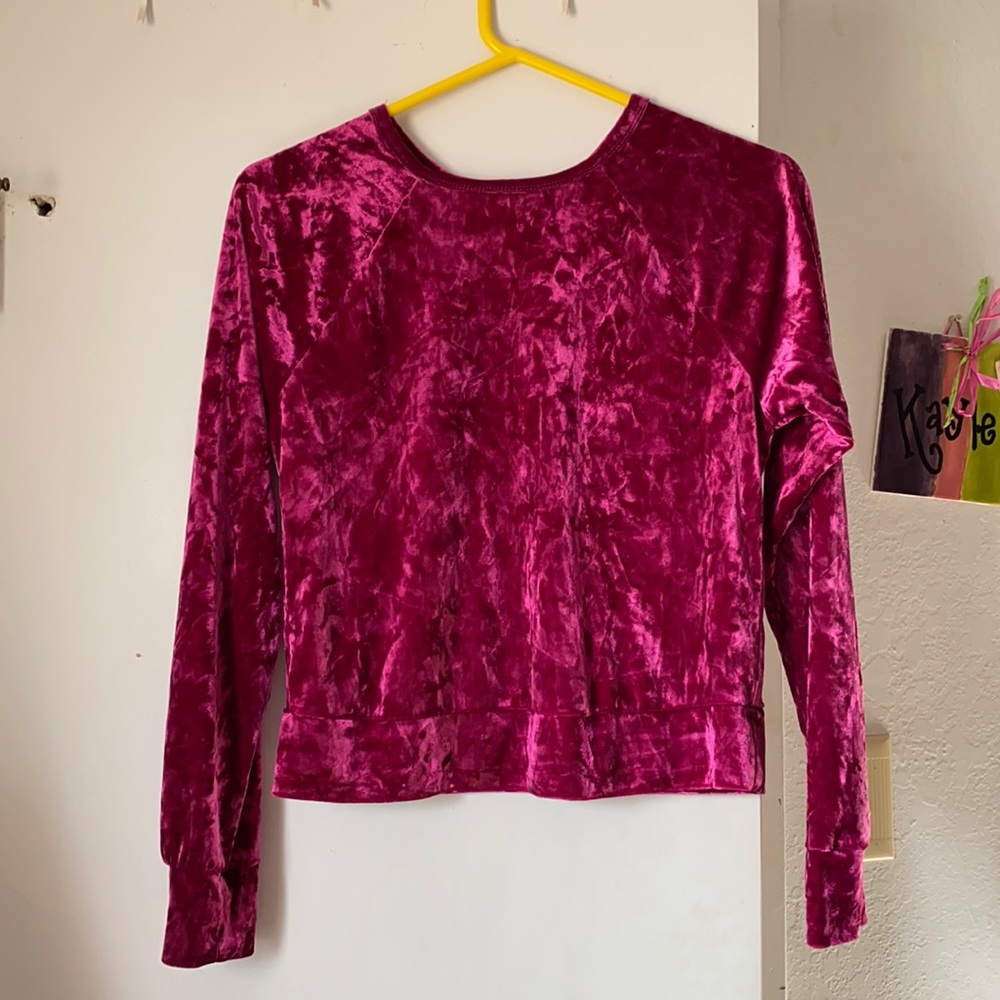 Burgundy velvet long sleeve crop top